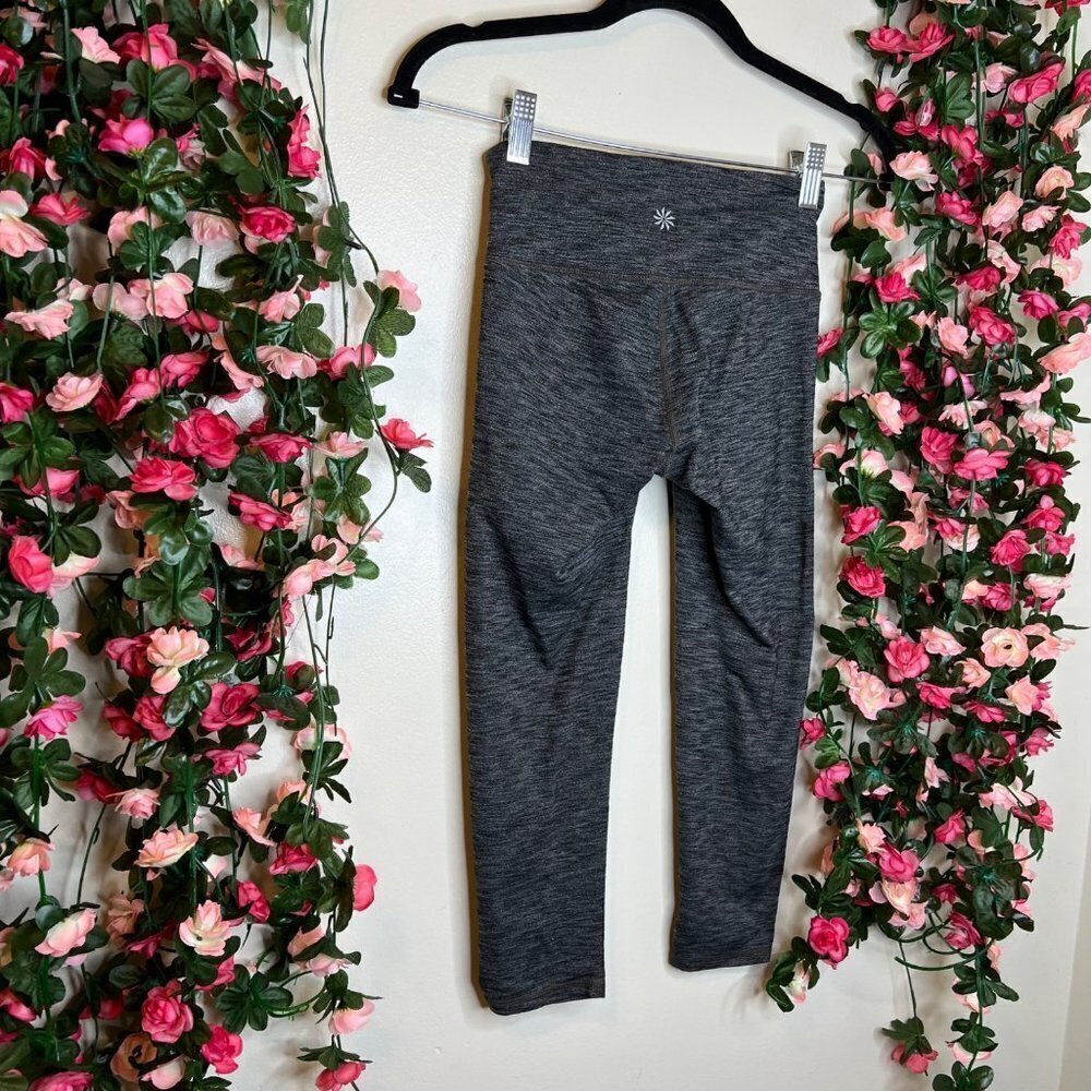 Athleta High Rise Chaturanga Capri Leggings 816130 UPF 50 Women XXS Gray Pants - Picture 3 of 7